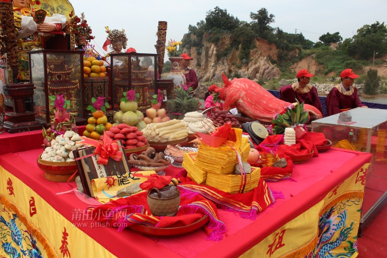 贤良港纪念妈祖升天1028周年海祭大典仪式现场!